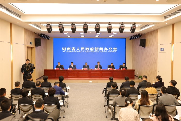 2026年招商引资升级指南：从“拼政策”到“造生态”的八大核心新模式
