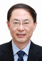 李家彪院士是海洋科学专家，长期从事海底地质科学与海底探测工程技术研究，在中国大陆架划界工程中做出重要贡献。...